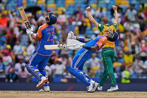 Hardik Pandya reacts as Shivam Dube, is caught out